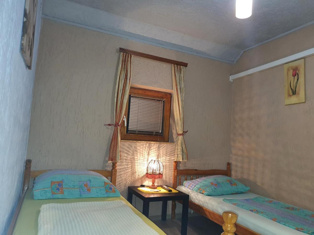 Hostel "Arco" Brčko المظهر الخارجي الصورة