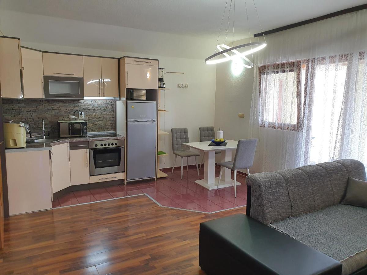 Hostel "Arco" Brčko المظهر الخارجي الصورة