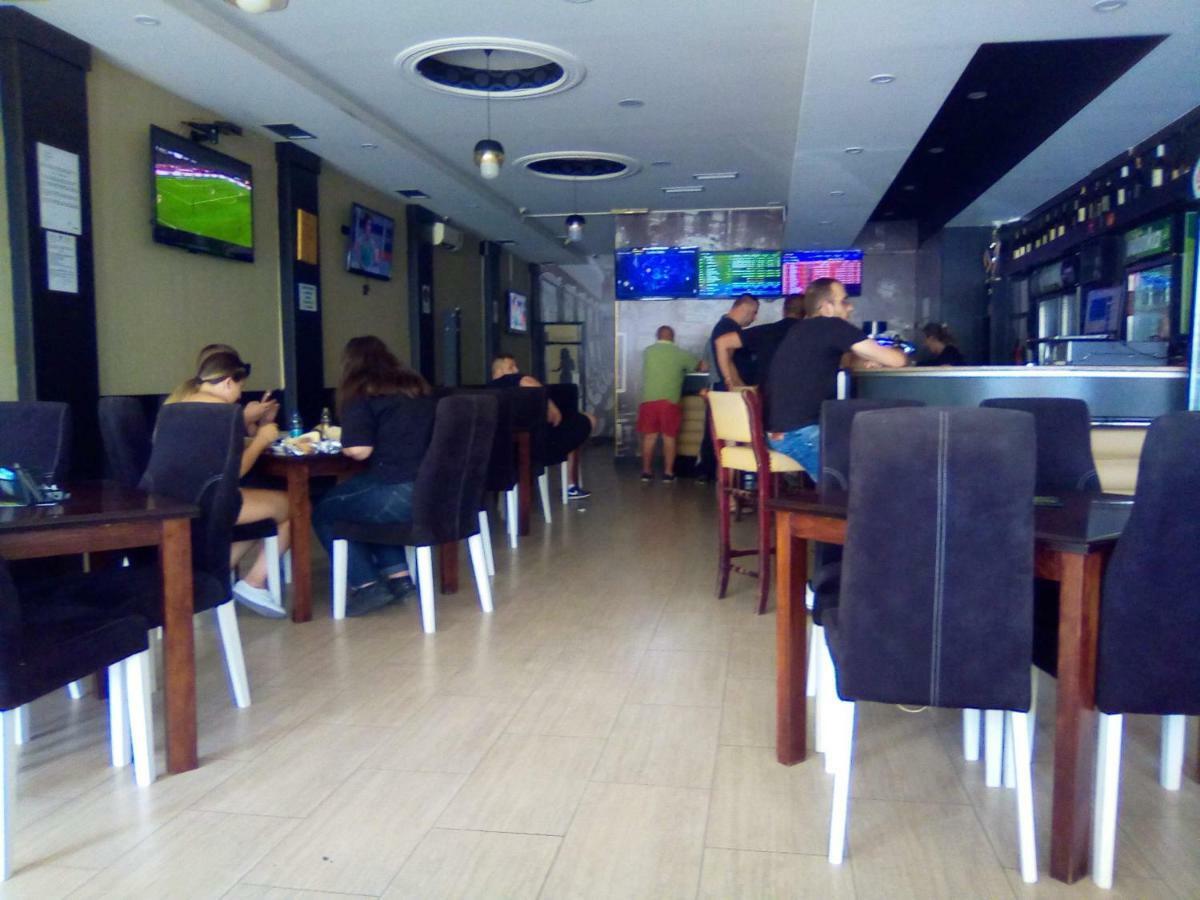 Hostel "Arco" Brčko الغرفة الصورة